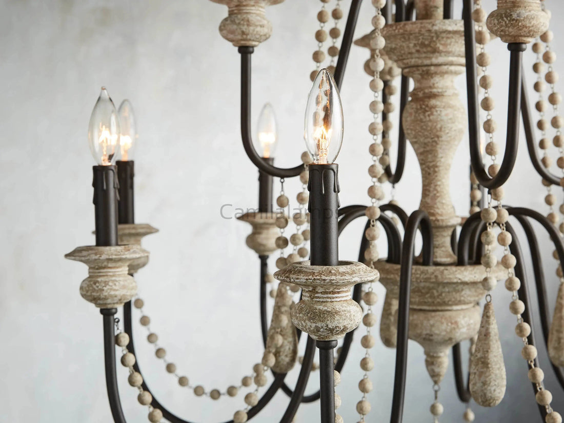 Vivienne Chandelier